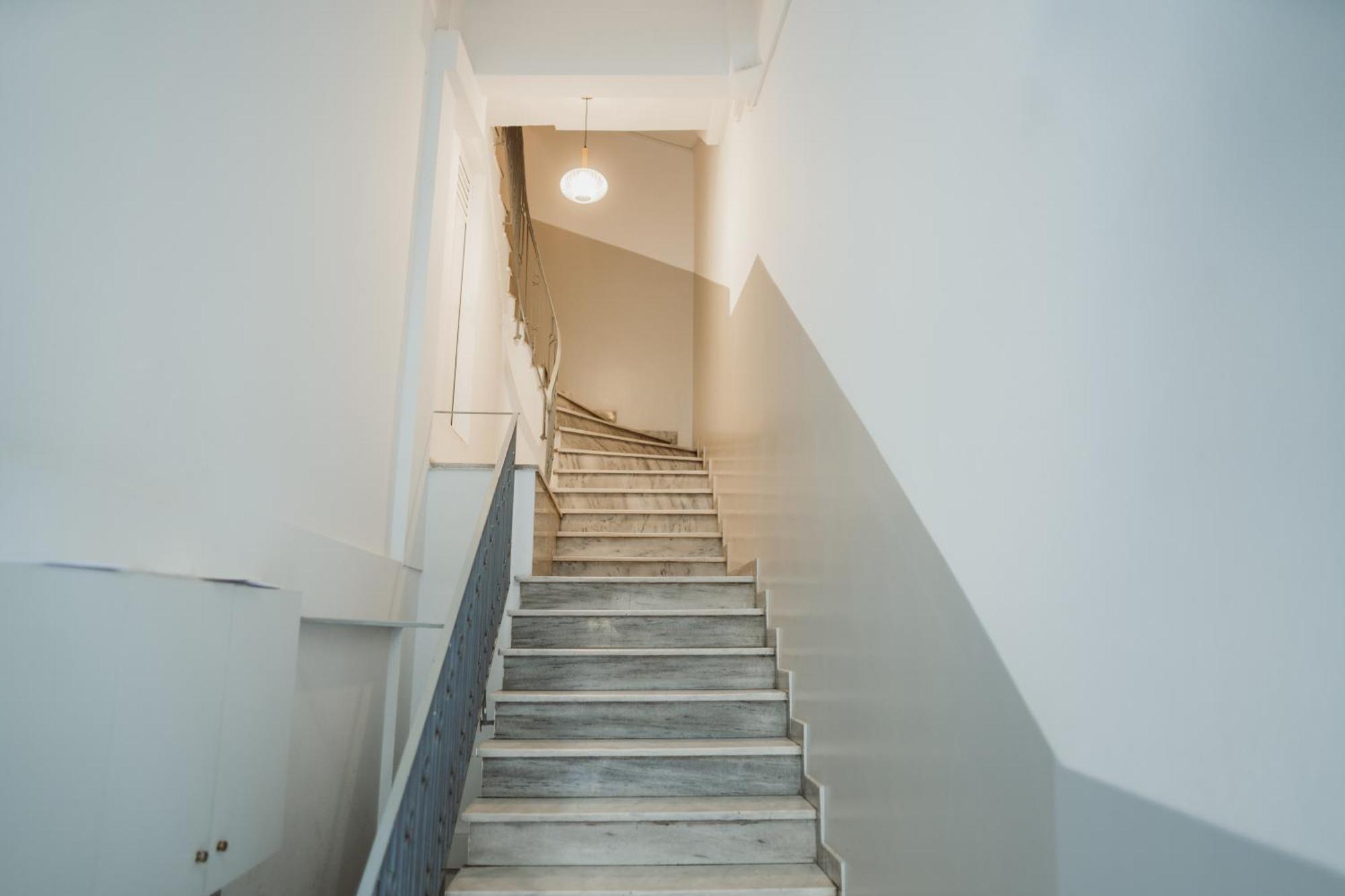 Iku Urban Apartment Kavala Exteriör bild
