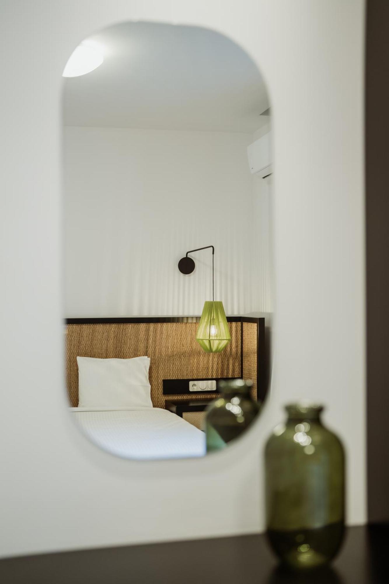Iku Urban Apartment Kavala Exteriör bild